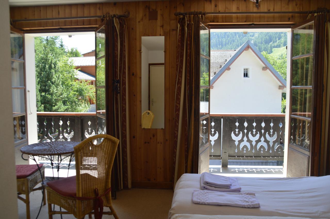 Hotel Le Genepy ティニュ エクステリア 写真